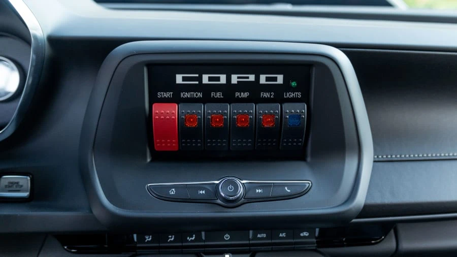 2022 Chevrolet Camaro 6th Gen - Image 29 of 31