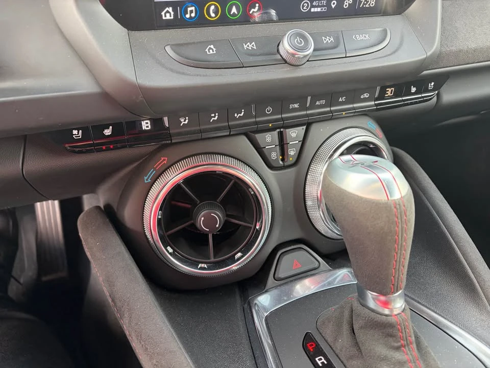 2022 Chevrolet Camaro 6th Gen - Image 13 of 20