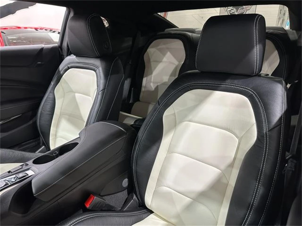 2022 Chevrolet Camaro 6th Gen - Image 8 of 30