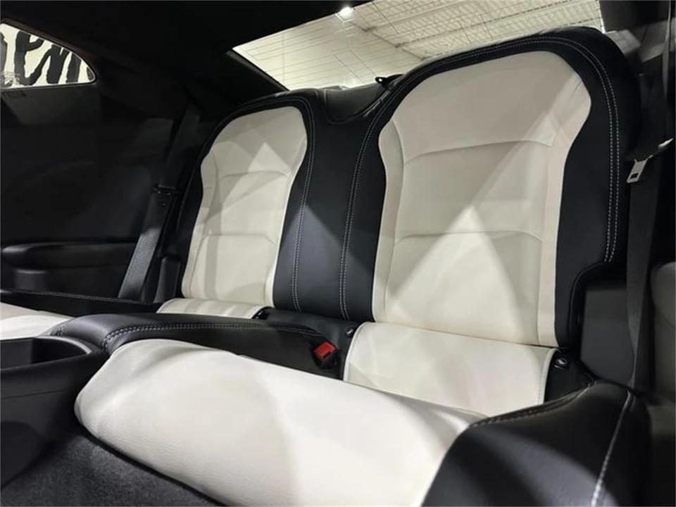 2022 Chevrolet Camaro 6th Gen - Image 16 of 30