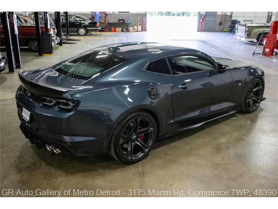 2022 Chevrolet Camaro 6th Gen - Image 9 of 31