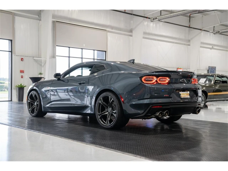 2022 Chevrolet Camaro 6th Gen - Image 5 of 31