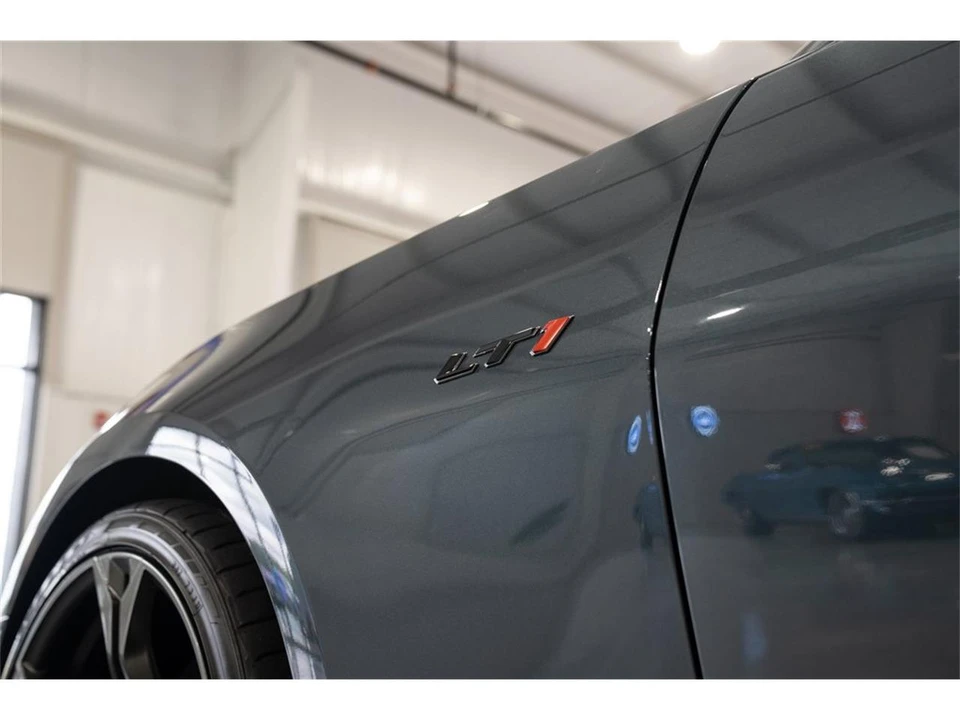 2022 Chevrolet Camaro 6th Gen - Image 22 of 31