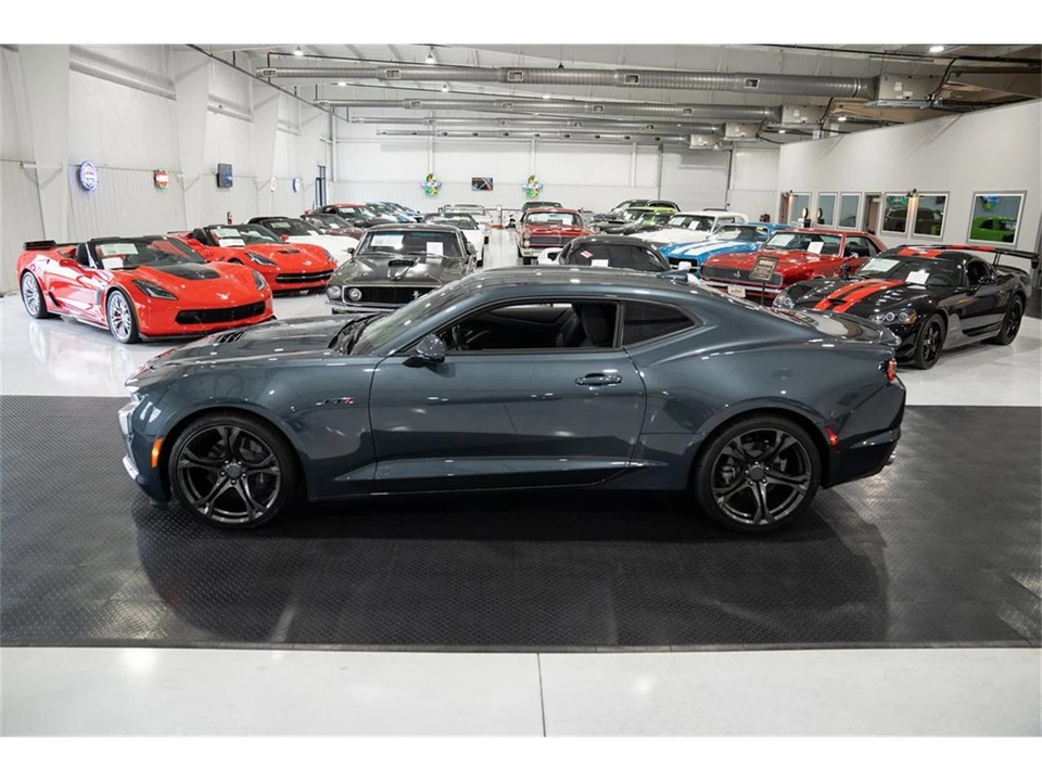 2022 Chevrolet Camaro 6th Gen - Image 4 of 31