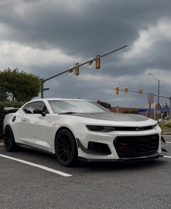 2022 Chevrolet Camaro 6th Gen - Image 10 of 18