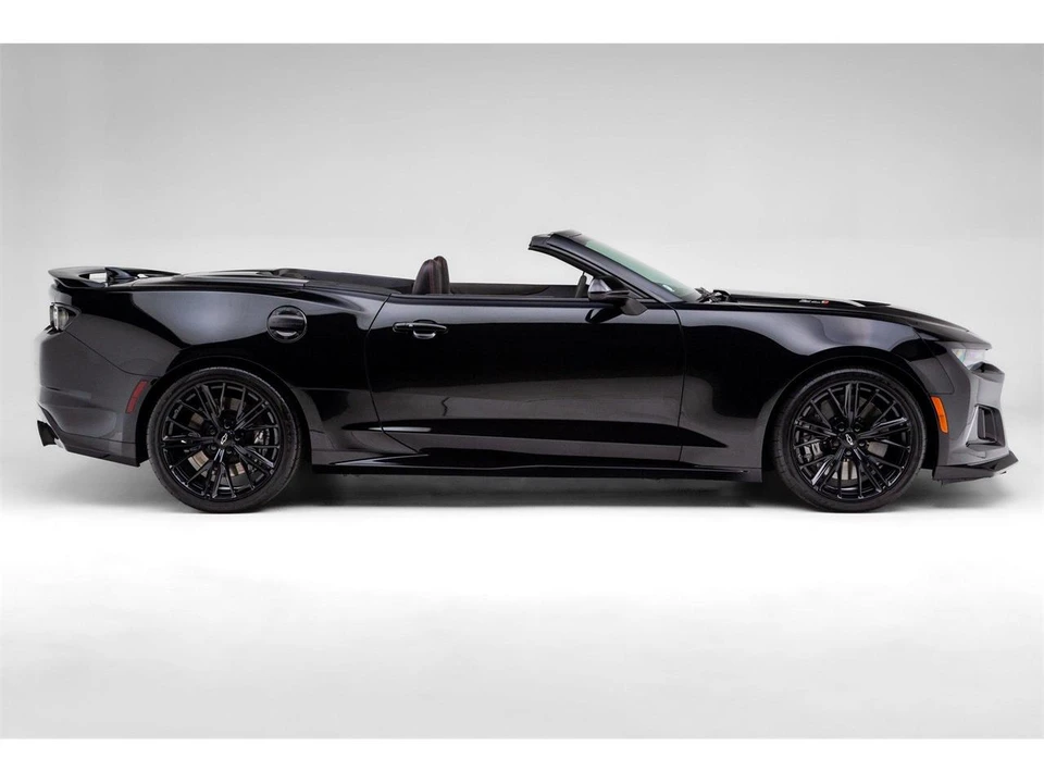 2022 Chevrolet Camaro 6th Gen - Image 2 of 31