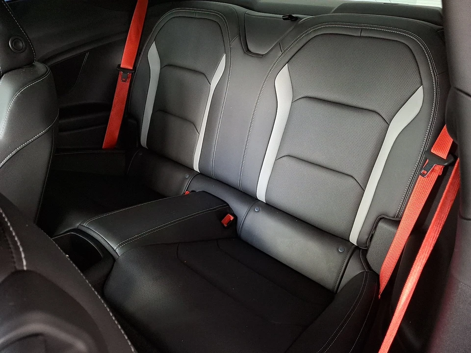 2022 Chevrolet Camaro SS 6th Gen - Image 10 of 31