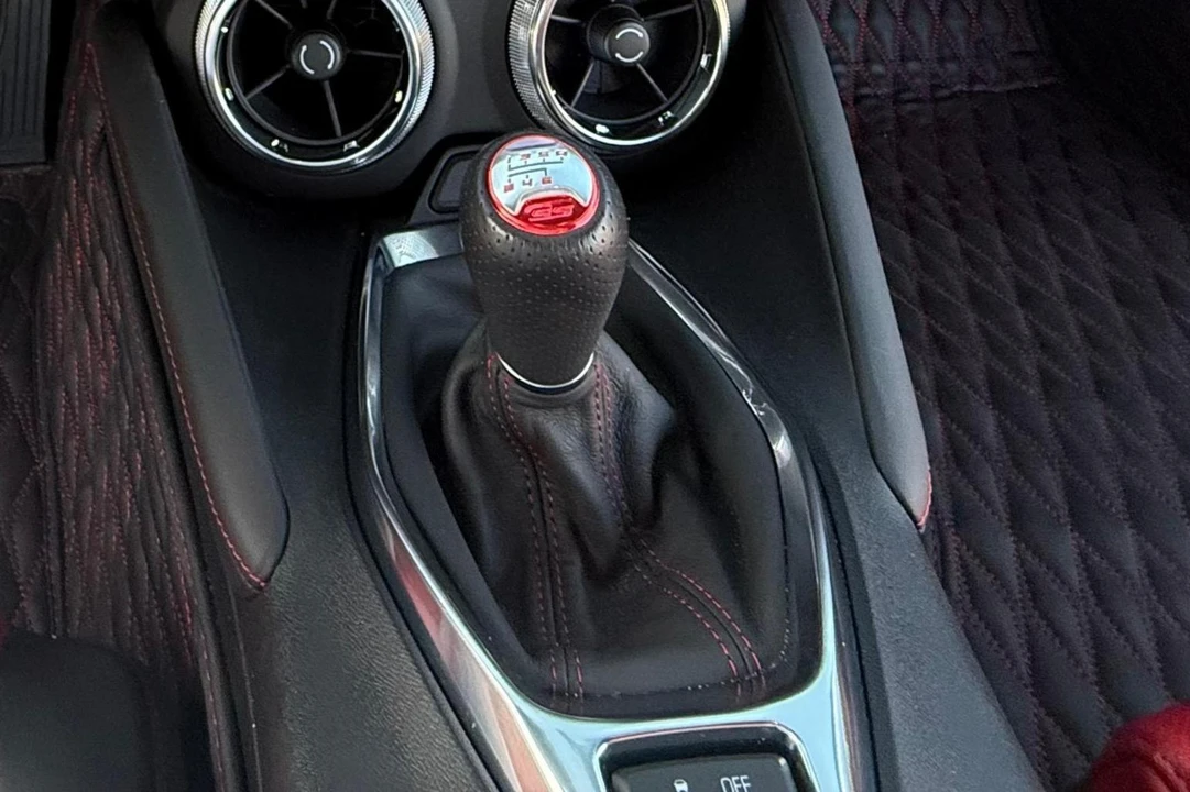 2022 Chevrolet Camaro SS 6th Gen - Image 24 of 31