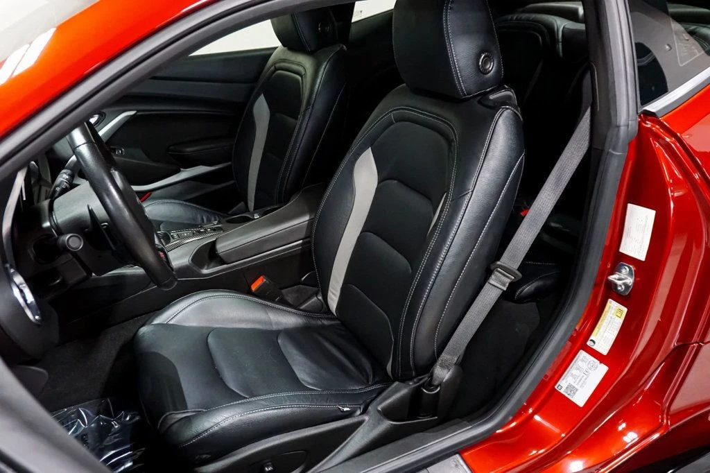 2022 Chevrolet Camaro SS 6th Gen - Image 9 of 12