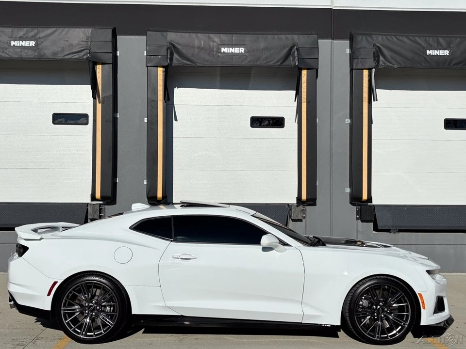 2022 Chevrolet Camaro ZL1 6th Gen - Image 7 of 21