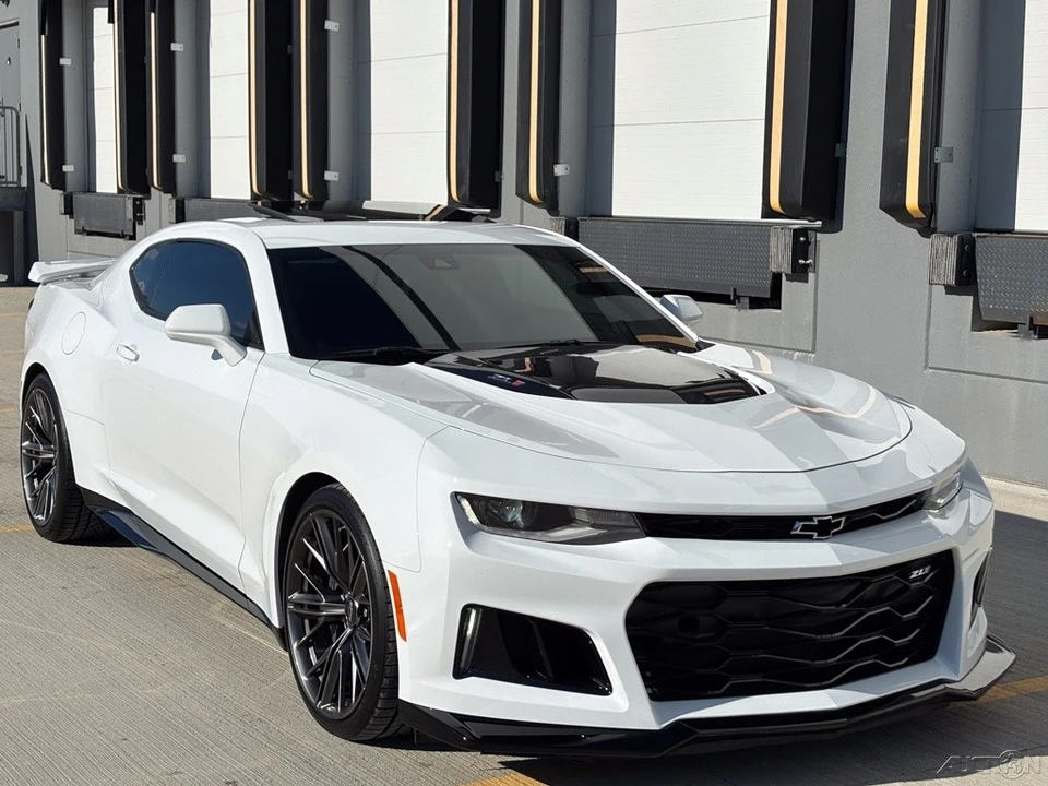2022 Chevrolet Camaro ZL1 6th Gen - Image 9 of 21
