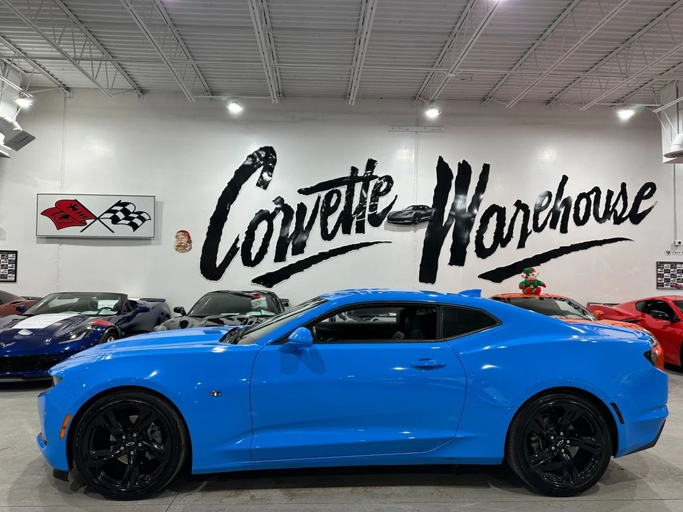 2022 Chevrolet Camaro 6th Gen - Image 2 of 11