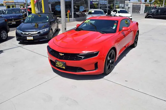 2022 Chevrolet Camaro LT Coupe 2D