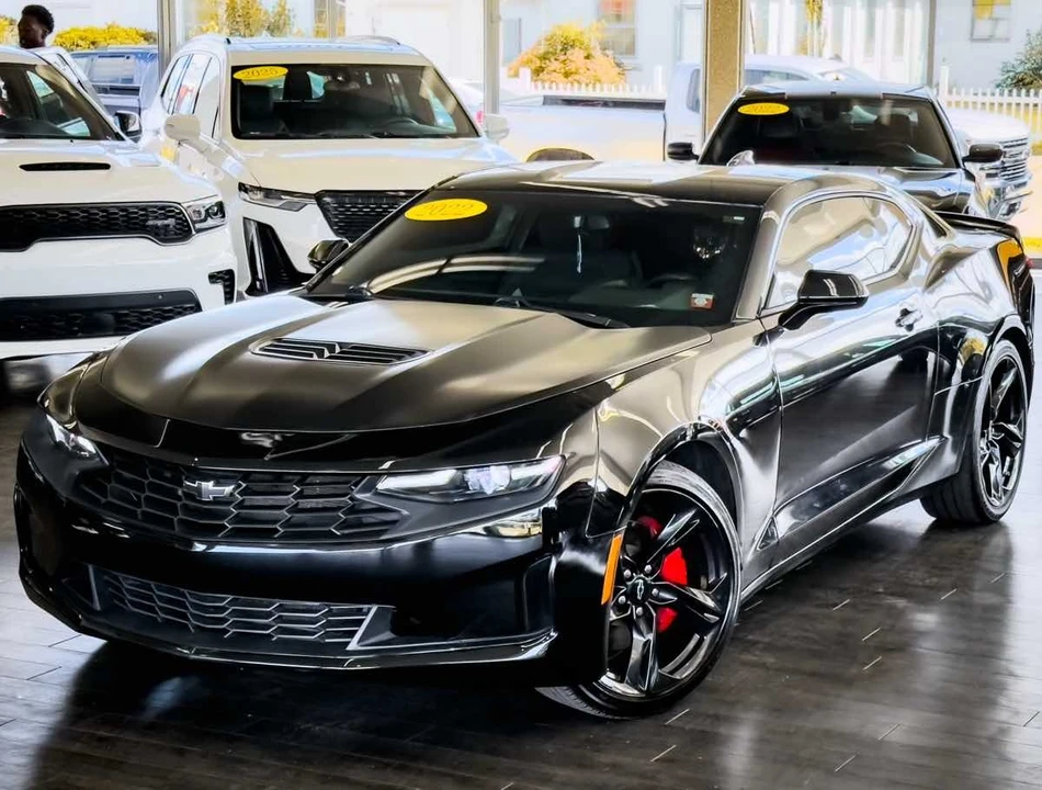 2022 Chevrolet Camaro 6th Gen - Image 8 of 12