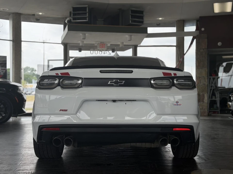 2022 Chevrolet Camaro 6th Gen - Image 10 of 31