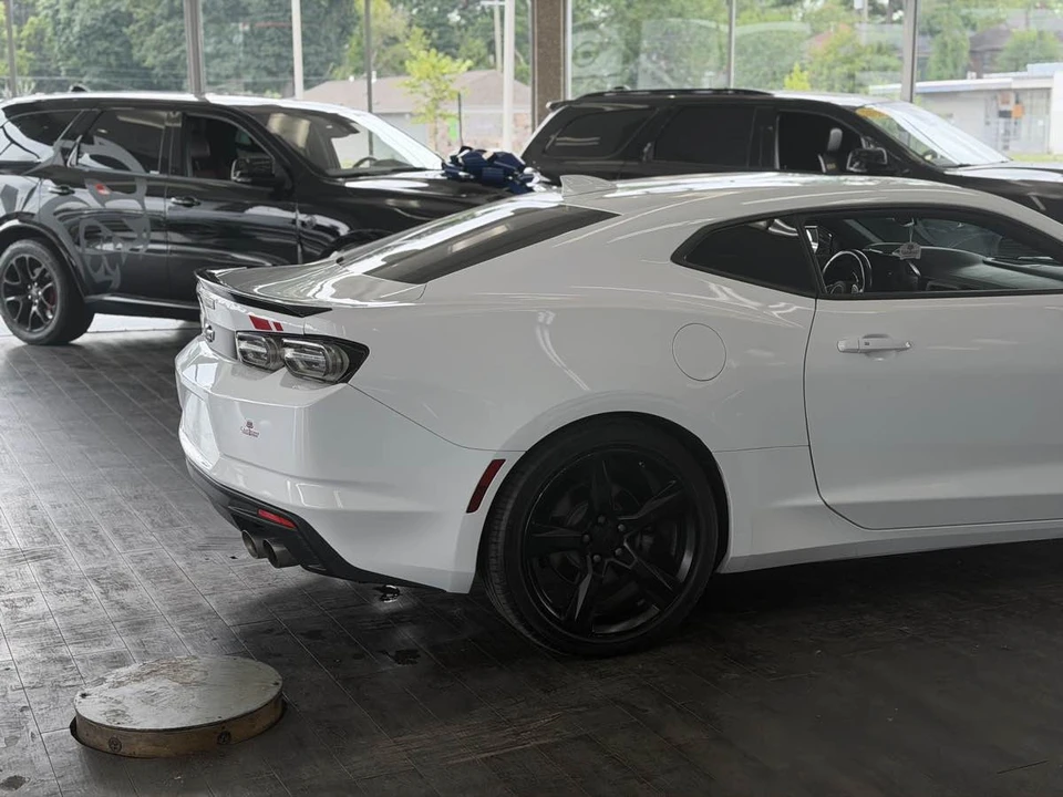 2022 Chevrolet Camaro 6th Gen - Image 7 of 31