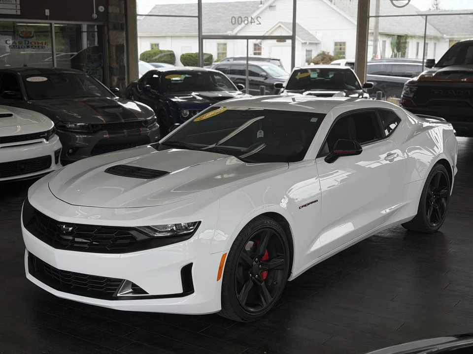 2022 Chevrolet Camaro 6th Gen - Image 14 of 31