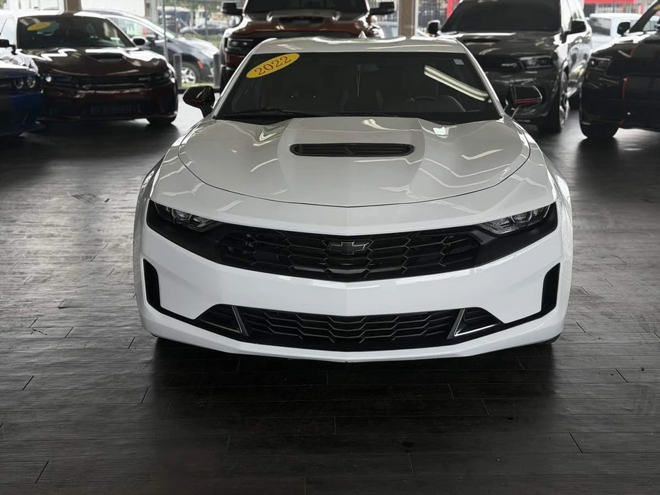 2022 Chevrolet Camaro 6th Gen - Image 15 of 31