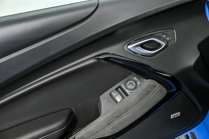 2022 Chevrolet Camaro 6th Gen - Image 13 of 29