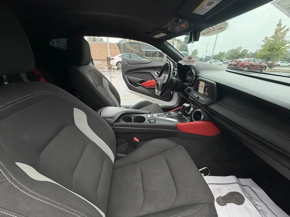 2022 Chevrolet Camaro 6th Gen - Image 14 of 23