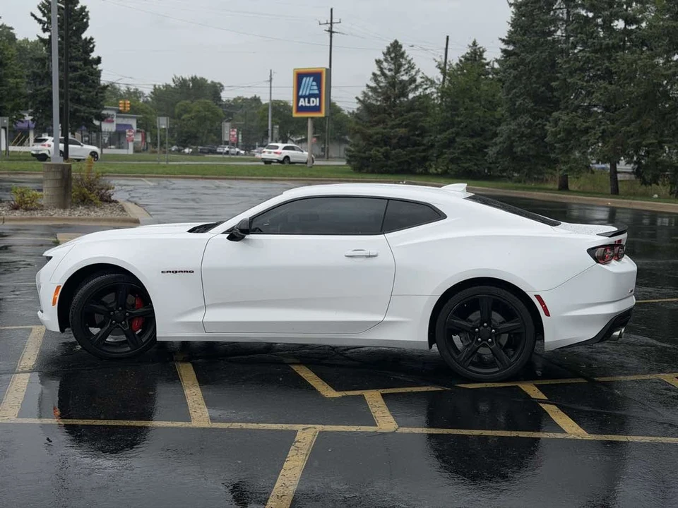 2022 Chevrolet Camaro 6th Gen - Image 8 of 23
