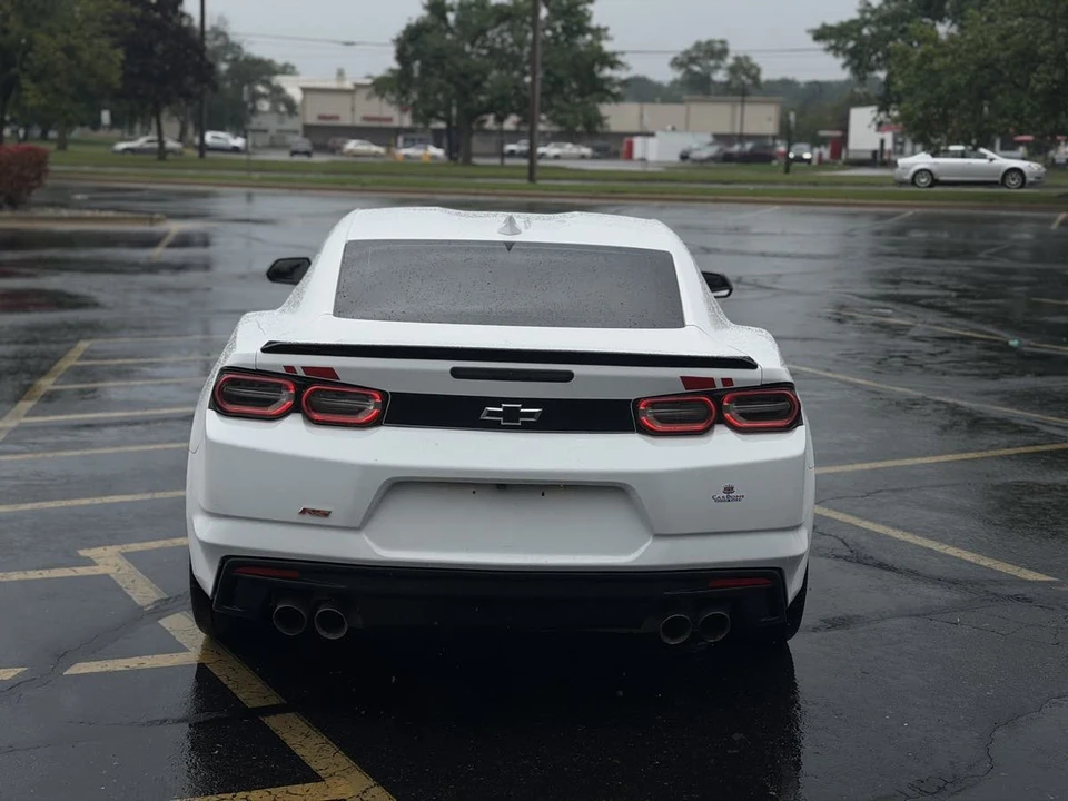 2022 Chevrolet Camaro 6th Gen - Image 5 of 23