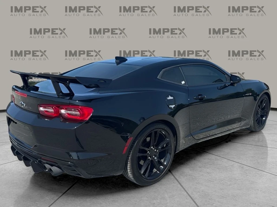 2022 Chevrolet Camaro 6th Gen - Image 5 of 27