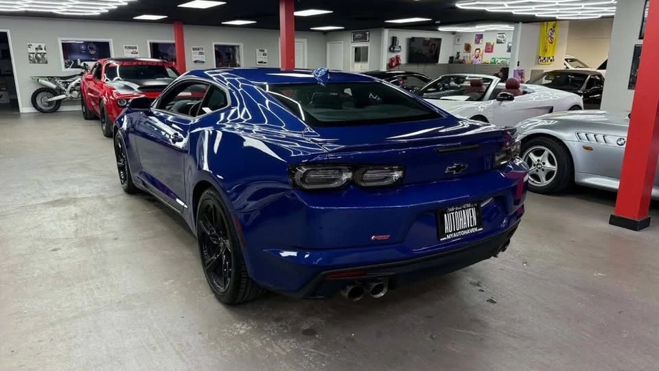 2022 Chevrolet Camaro 6th Gen - Image 5 of 17