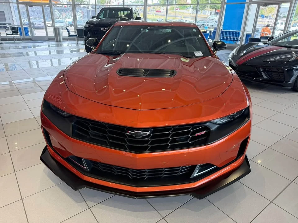 2022 Chevrolet Camaro 6th Gen - Image 2 of 18