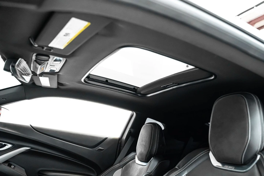 2022 Chevrolet Camaro 6th Gen - Image 22 of 31