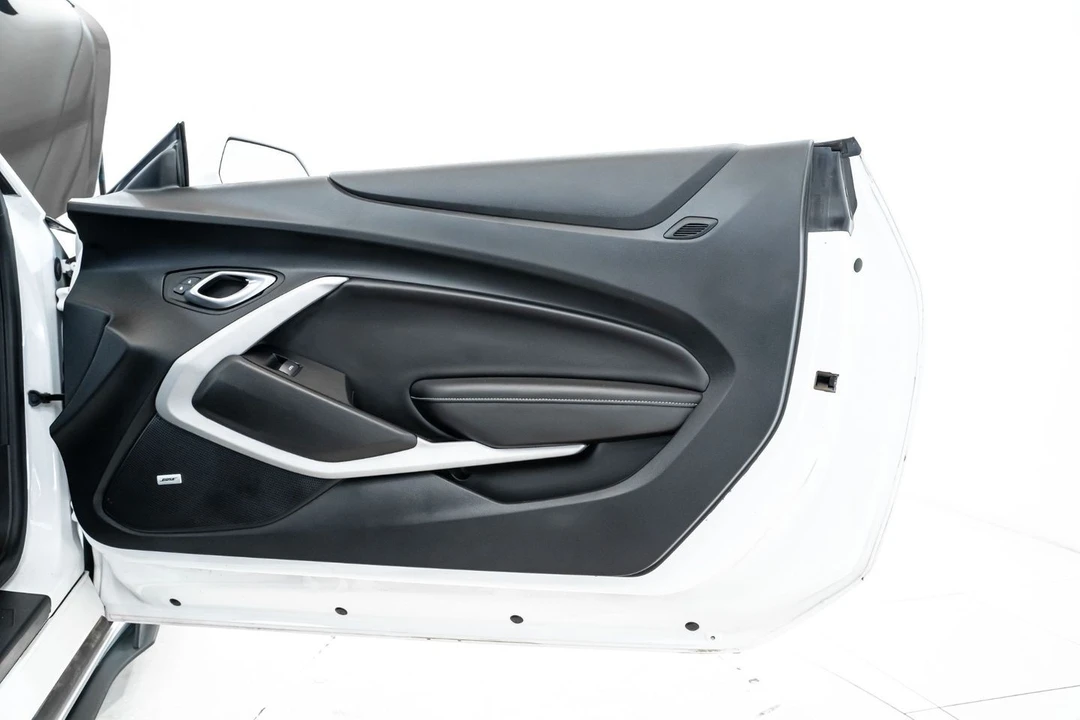 2022 Chevrolet Camaro 6th Gen - Image 24 of 31