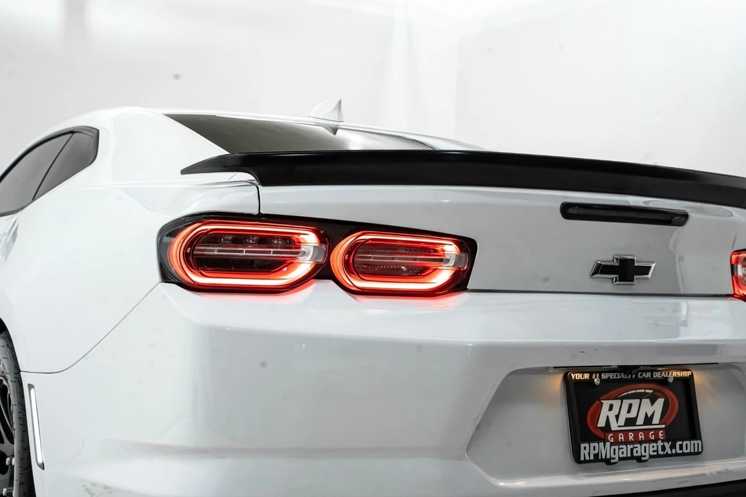 2022 Chevrolet Camaro 6th Gen - Image 12 of 31