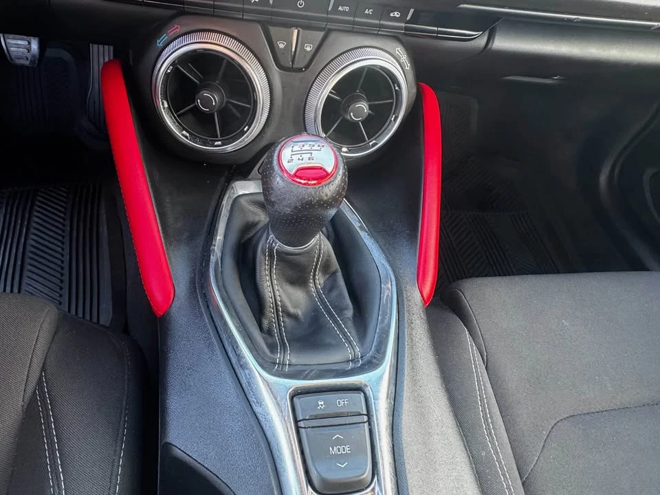2022 Chevrolet Camaro 6th Gen - Image 11 of 15