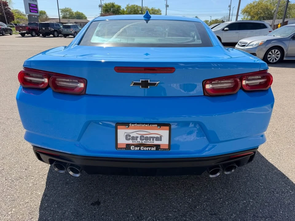 2022 Chevrolet Camaro 6th Gen - Image 5 of 19