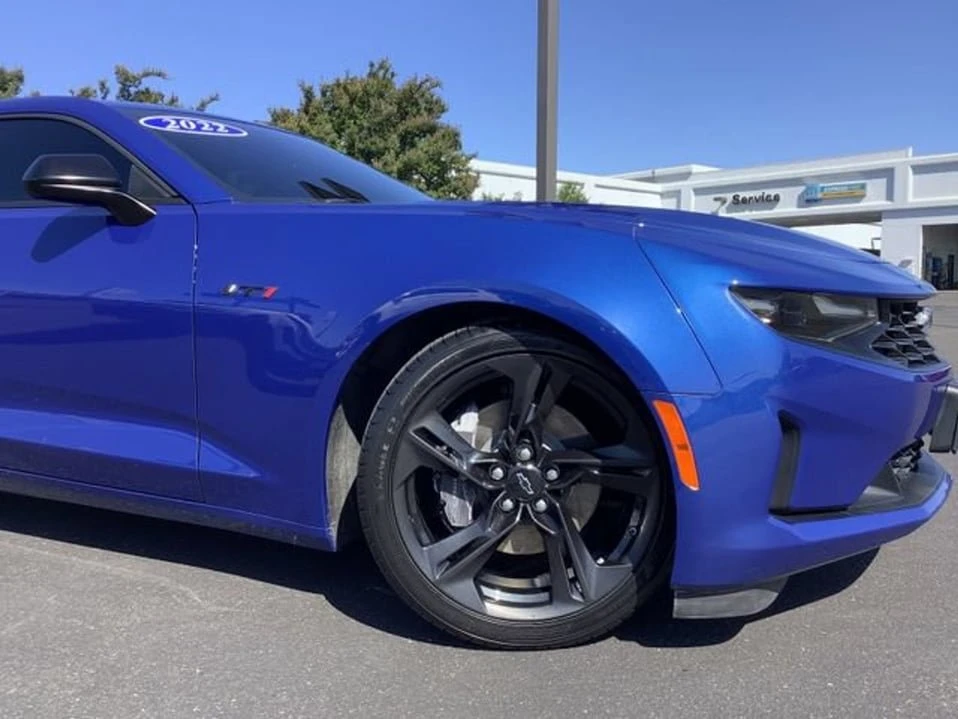 2022 Chevrolet Camaro 6th Gen - Image 2 of 9
