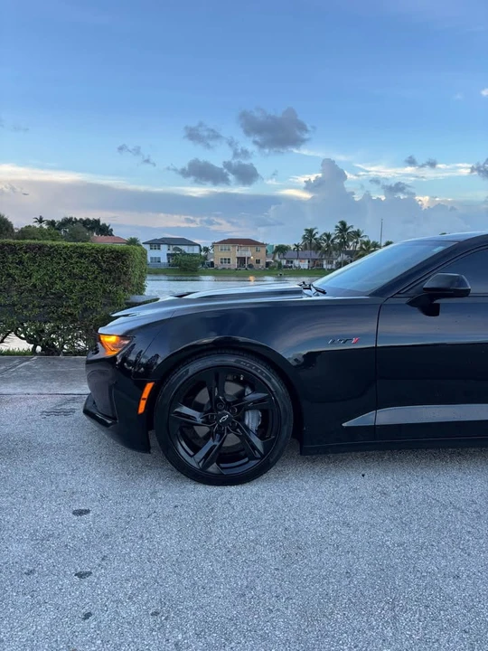 2022 Chevrolet Camaro 6th Gen - Image 2 of 15
