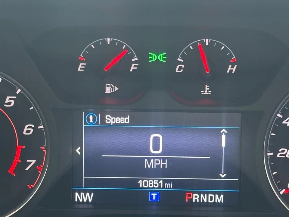 2022 Chevrolet Camaro 6th Gen - Image 11 of 21
