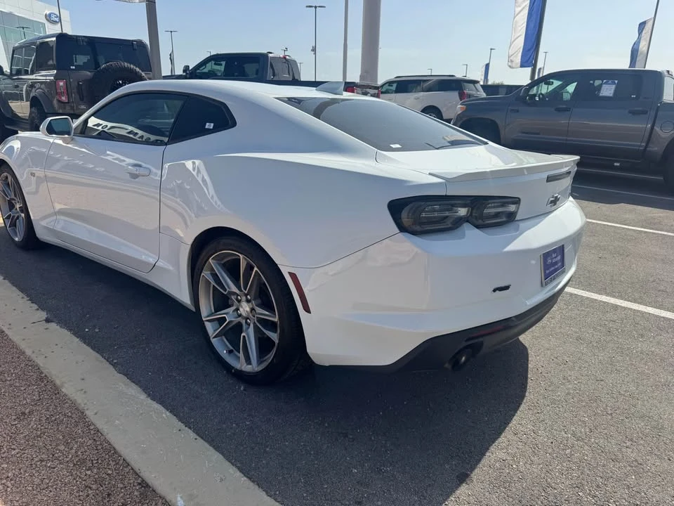 2022 Chevrolet Camaro 6th Gen - Image 5 of 11