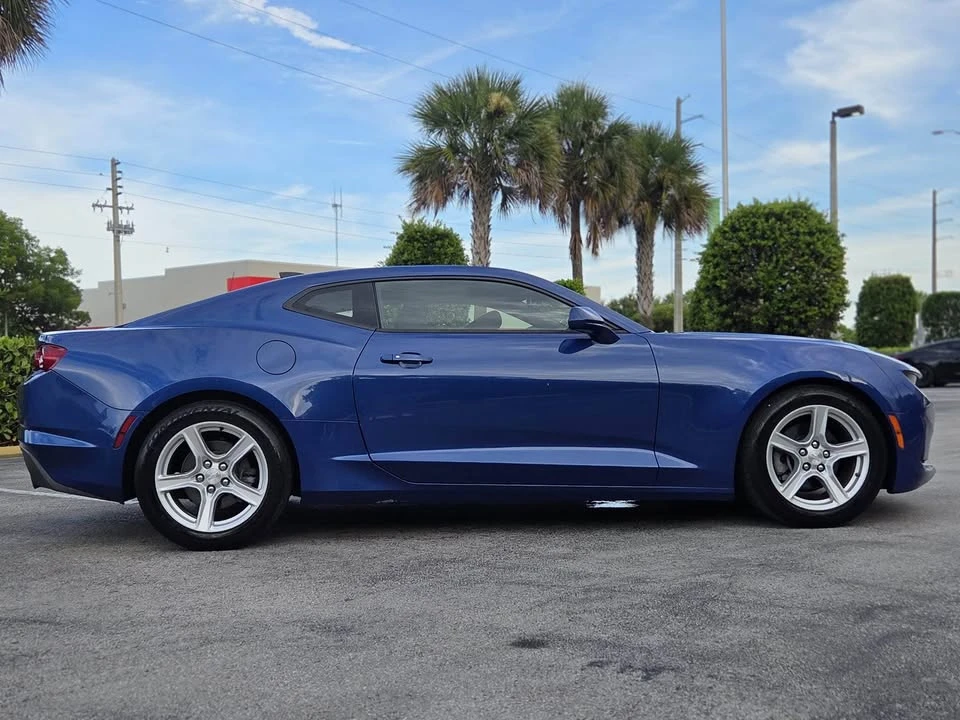 2022 Chevrolet Camaro 6th Gen - Image 5 of 11