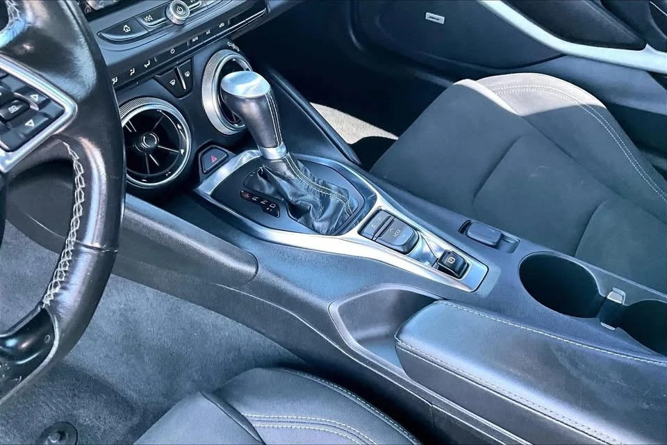 2022 Chevrolet Camaro 6th Gen - Image 13 of 20