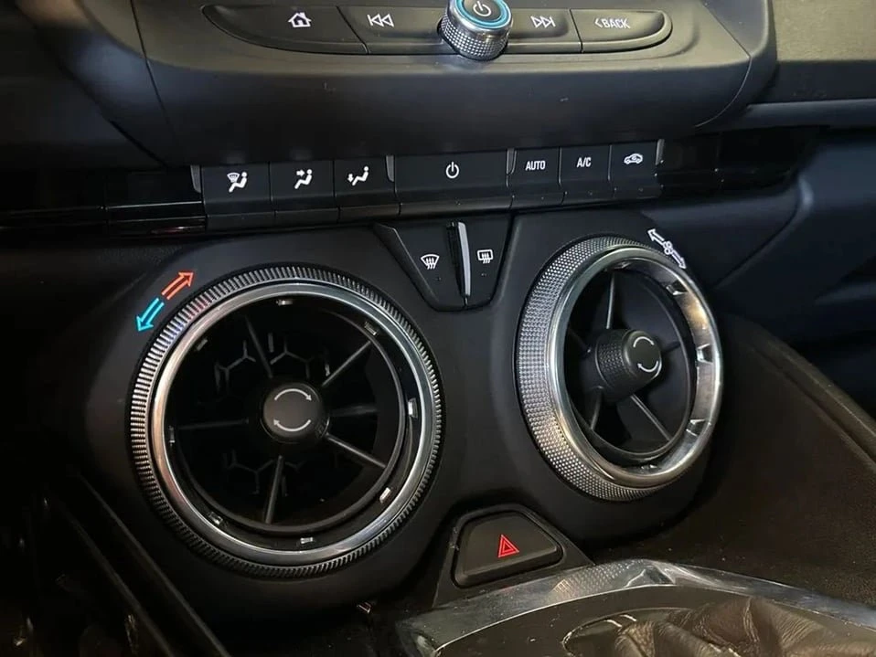 2022 Chevrolet Camaro 6th Gen - Image 14 of 20