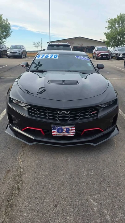 2022 Chevrolet Camaro 6th Gen - Image 2 of 9