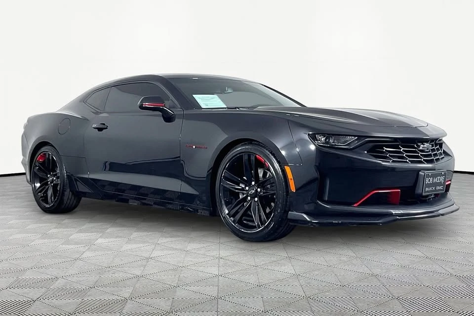 2022 Chevrolet Camaro 6th Gen - Image 2 of 9