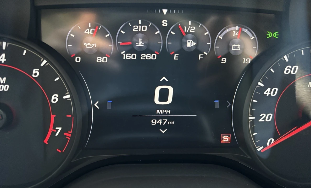 2022 Chevrolet Camaro SS 6th Gen - Image 12 of 14