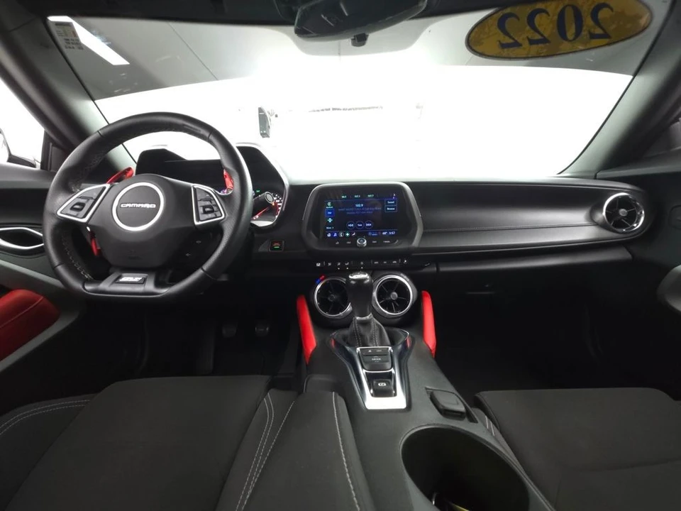 2022 Chevrolet Camaro SS 6th Gen - Image 2 of 12