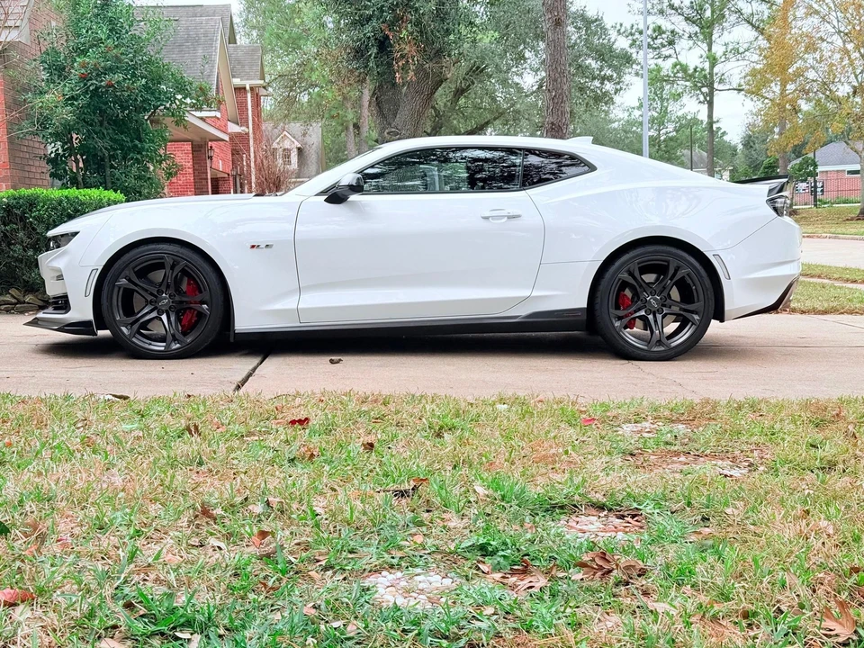 2022 Chevrolet Camaro SS 6th Gen - Image 9 of 31