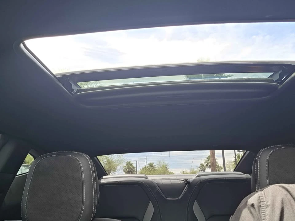 2022 Chevrolet Camaro SS 6th Gen - Image 15 of 17