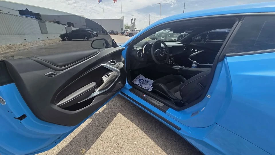 2022 Chevrolet Camaro SS 6th Gen - Image 8 of 17