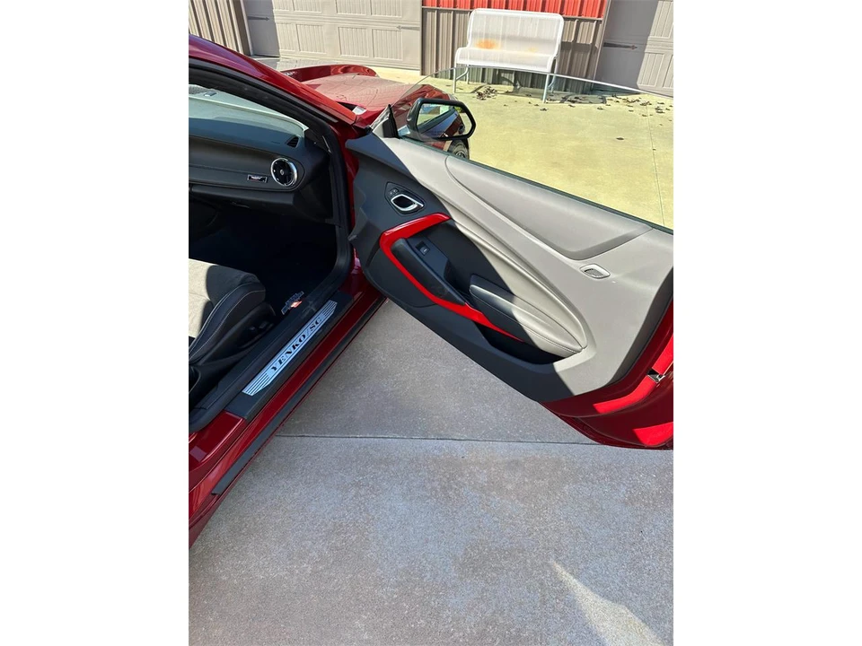 2022 Chevrolet Camaro - Image 13 of 22
