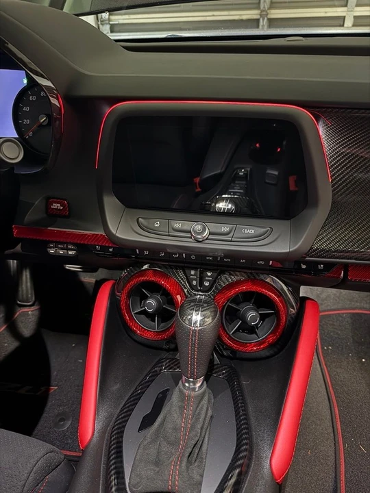 2022 Chevrolet Camaro ZL1 6th Gen - Image 7 of 10